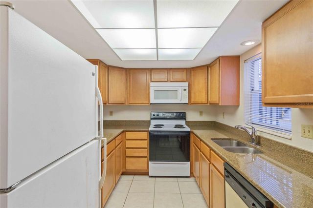 1432 MEDITERRANEAN DRIVE 1B, Punta Gorda, FL 33950