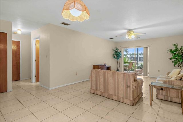 1432 MEDITERRANEAN DRIVE 1B, Punta Gorda, FL 33950