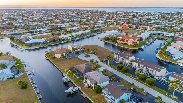 1432 MEDITERRANEAN DRIVE 1B, Punta Gorda, FL 33950