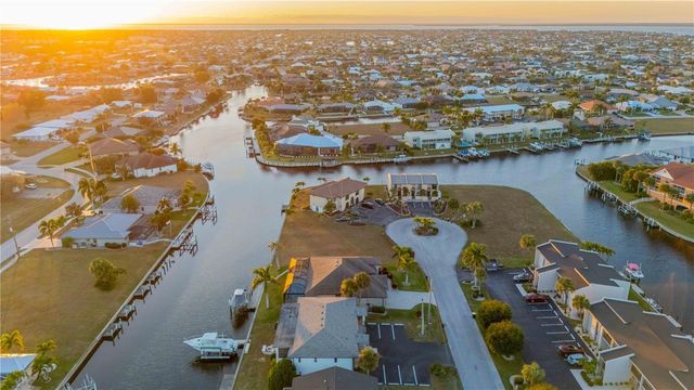 1432 MEDITERRANEAN DRIVE 1B, Punta Gorda, FL 33950