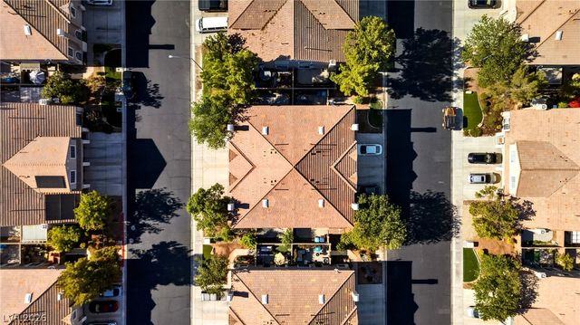 10138 Quilt Tree Street, Las Vegas, NV 89183