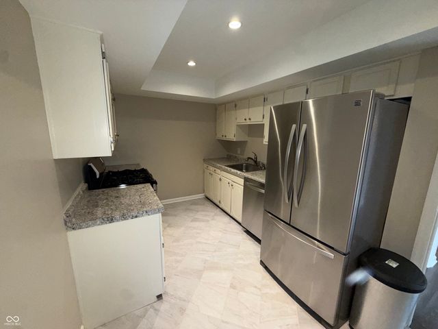 5158 Brendonshire Court, Indianapolis, IN 46226