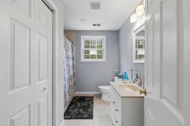 159 High St, Carver, MA 02330