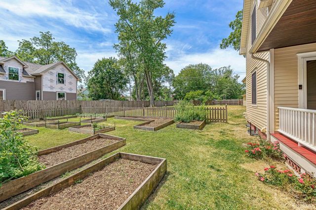 621 N Scott Street, South Bend, IN 46616