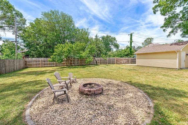 621 N Scott Street, South Bend, IN 46616