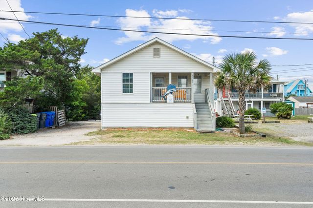 805 Carolina Beach Avenue N, Carolina Beach, NC 28428