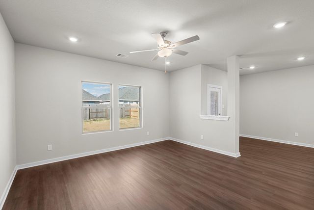 1907 Stargazer Lane, Angleton, TX 77515