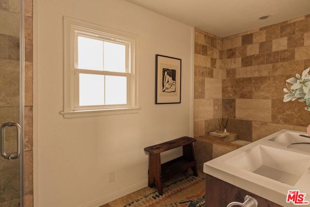 4954 Mammoth Avenue, Sherman Oaks, CA 91423