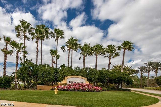 10630 Camarelle CIR, Fort Myers, FL 33913