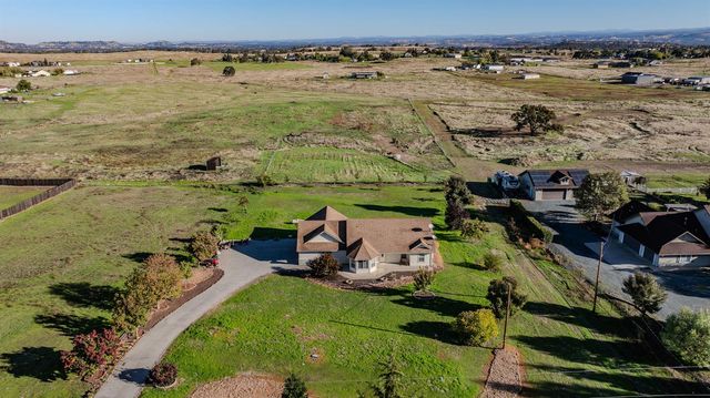 1541 Goose Creek Rd, Ione, CA 95640