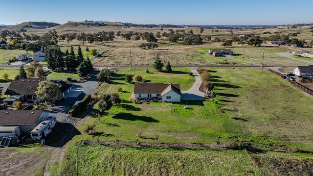 1541 Goose Creek Rd, Ione, CA 95640