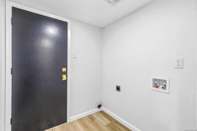 8146 RARITAN ST, San Antonio, TX 78254
