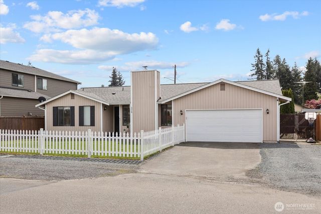 5218 90th Place NE, Marysville, WA 98270