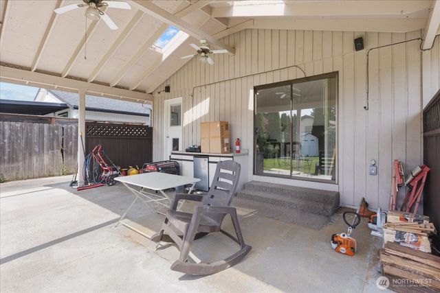 5218 90th Place NE, Marysville, WA 98270
