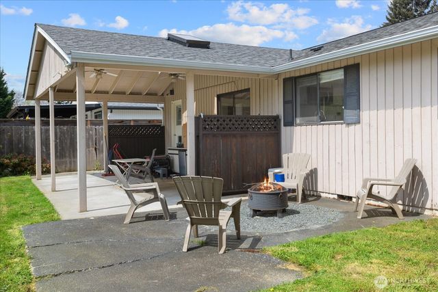 5218 90th Place NE, Marysville, WA 98270
