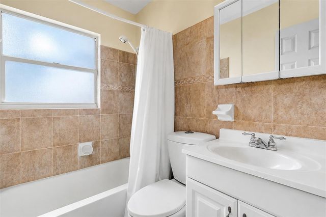 11399 80TH AVENUE, Seminole, FL 33772
