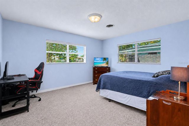 11399 80TH AVENUE, Seminole, FL 33772