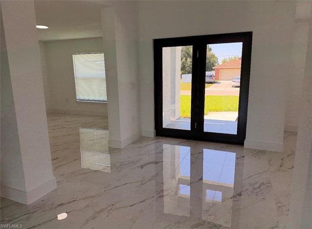3420 24th ST W, Lehigh Acres, FL 33971