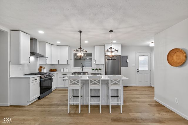 3284 S State Road 267, Plainfield, IN 46168