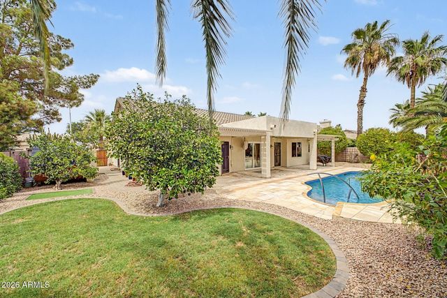 875 W BEECHNUT Drive, Chandler, AZ 85248