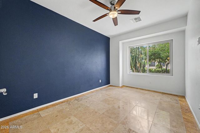 875 W BEECHNUT Drive, Chandler, AZ 85248