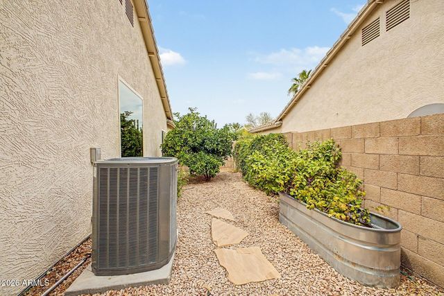 875 W BEECHNUT Drive, Chandler, AZ 85248