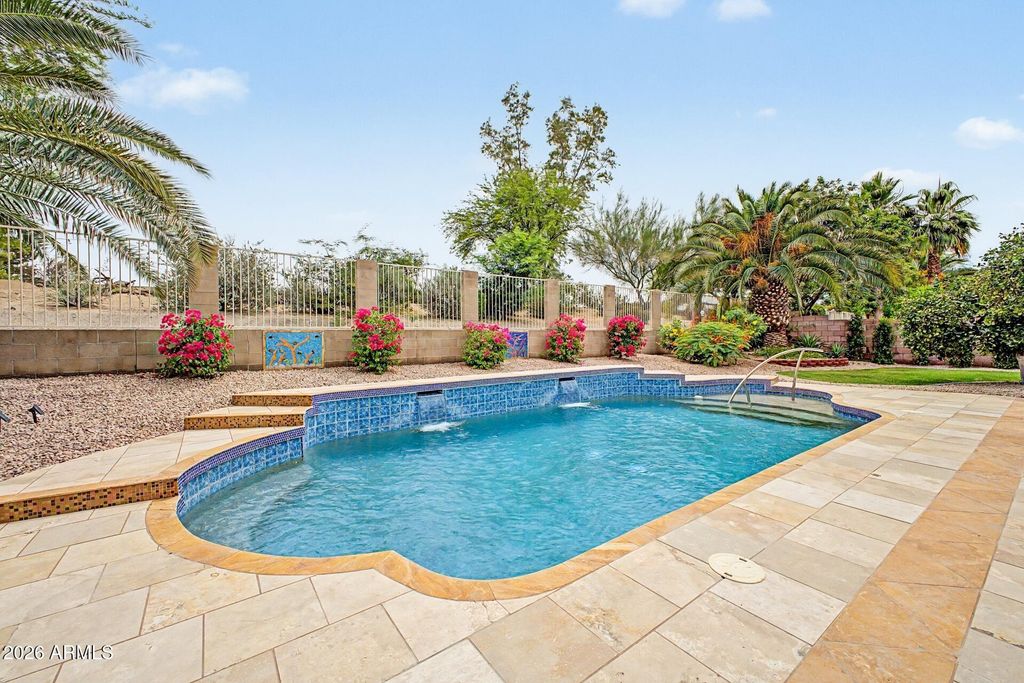 Image 24 of property listing at 875 W BEECHNUT Drive, Chandler, AZ 85248