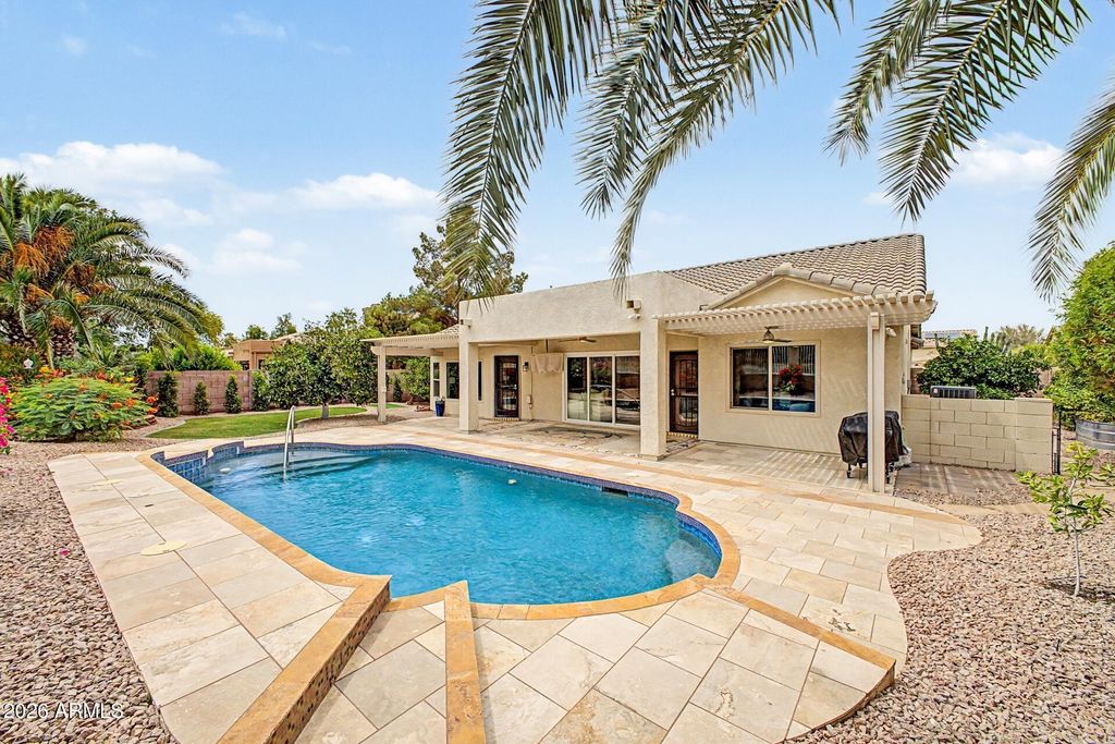 Image 25 of property listing at 875 W BEECHNUT Drive, Chandler, AZ 85248