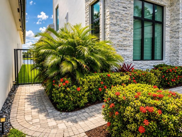 17370 Santaluce Manor, Boca Raton, FL 33496