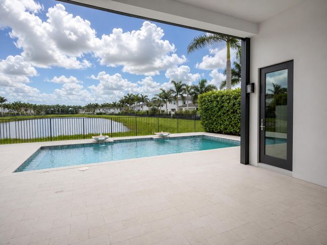 17370 Santaluce Manor, Boca Raton, FL 33496