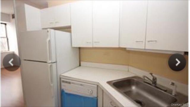 65 McKinley Avenue C2-9, White Plains, NY 10606