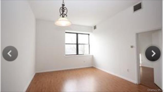 65 McKinley Avenue C2-9, White Plains, NY 10606