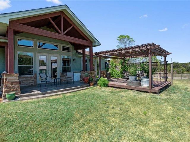 650 Farris Ranch RD, Georgetown, TX 78633