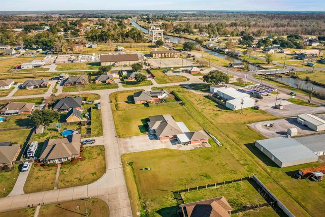 4318 Claiborne Avenue, Bourg, LA 70343