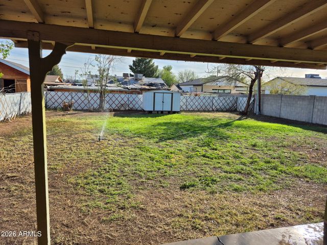 1423 E VIRGINIA Avenue, Phoenix, AZ 85006