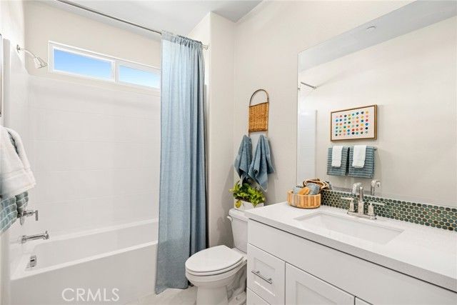 664 E Fourth Street, Pomona, CA 91766