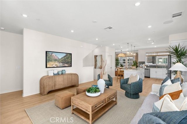 664 E Fourth Street, Pomona, CA 91766