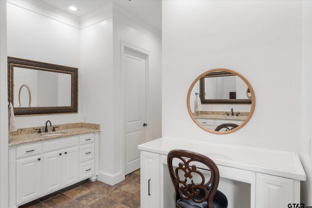 940 Pr 5980, Yantis, TX 75497
