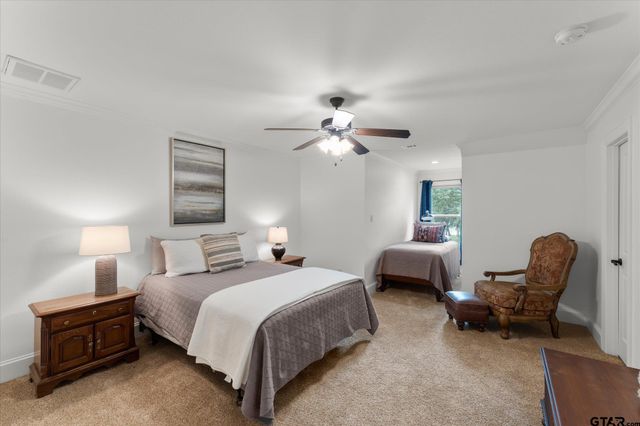 940 Pr 5980, Yantis, TX 75497