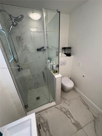 3911 SW 56th Ct, Dania Beach, FL 33312