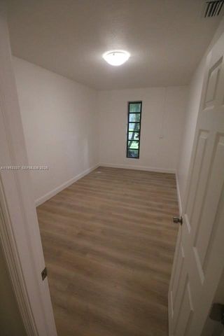 3911 SW 56th Ct, Dania Beach, FL 33312