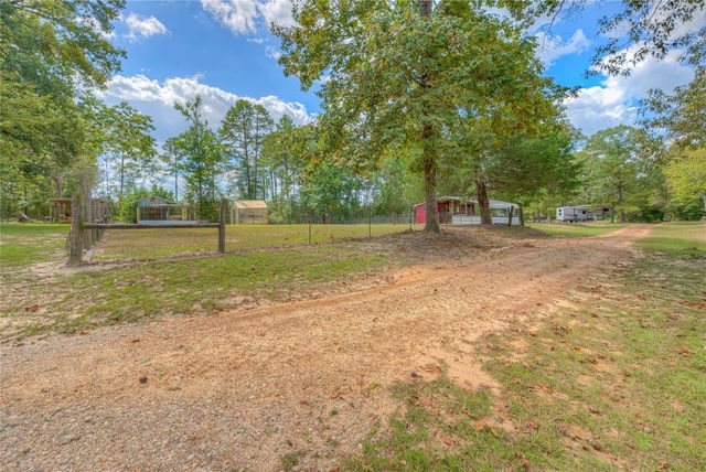 446 County Road 3550, Woodville, TX 75979