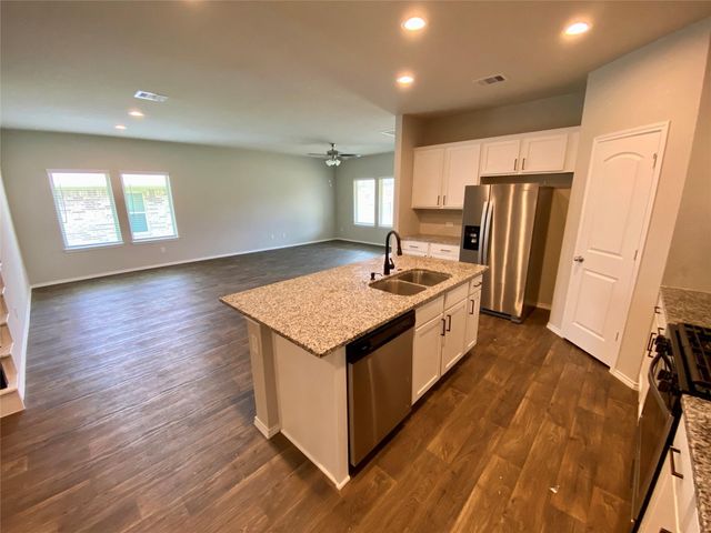 13832 Rock Island Trail, Conroe, TX 77384