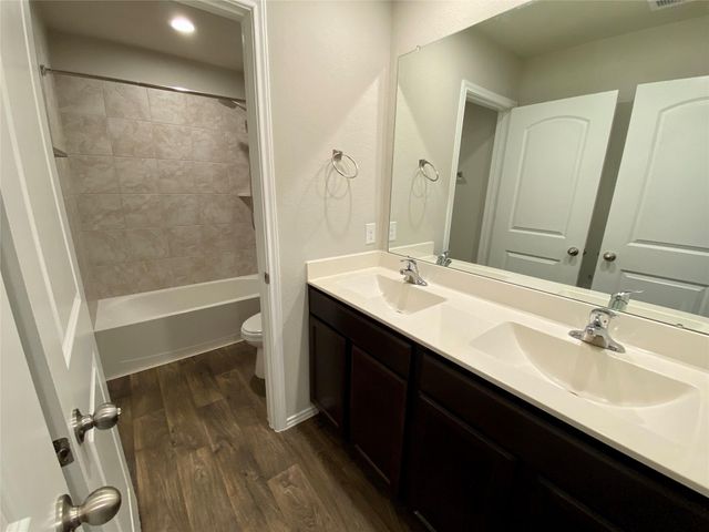 13832 Rock Island Trail, Conroe, TX 77384