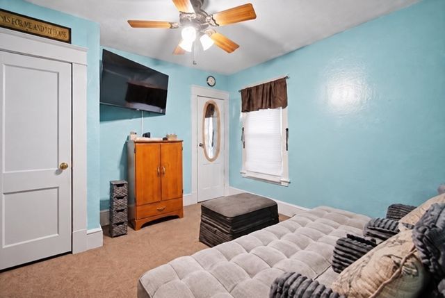 28 Dalton Pl, Springfield, MA 01109