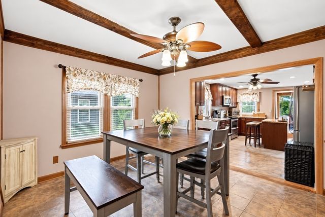 28 Dalton Pl, Springfield, MA 01109