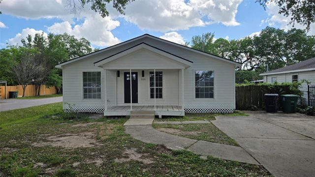 10101 Bamboo Road, Houston, TX 77041