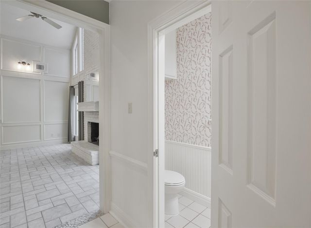 8015 Pinehurst Trail Circle, Humble, TX 77346