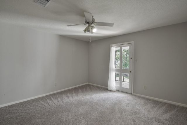 8015 Pinehurst Trail Circle, Humble, TX 77346