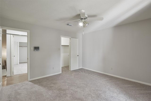 8015 Pinehurst Trail Circle, Humble, TX 77346